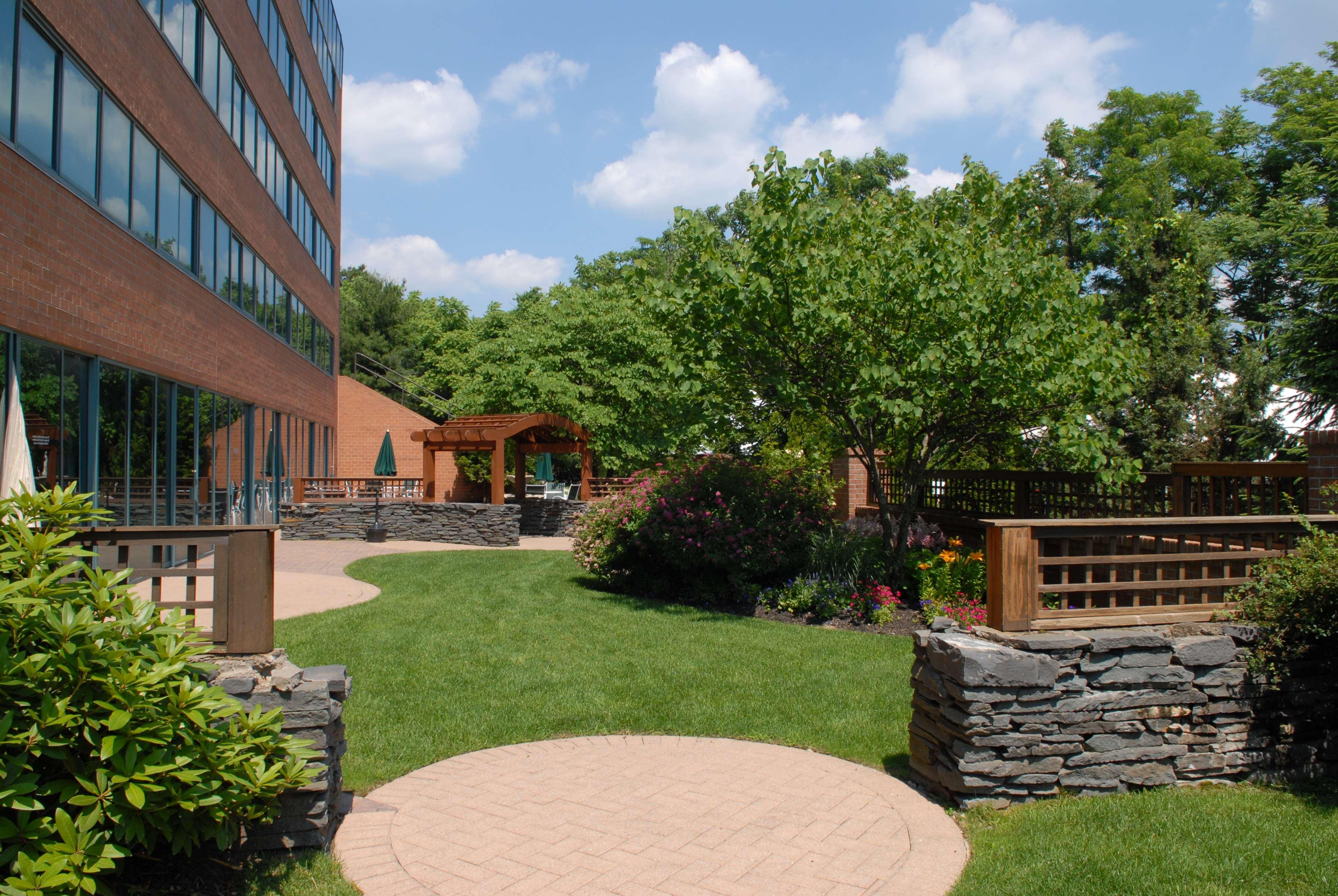 מלון מלוויל Hilton Long Island/Huntington מראה חיצוני תמונה