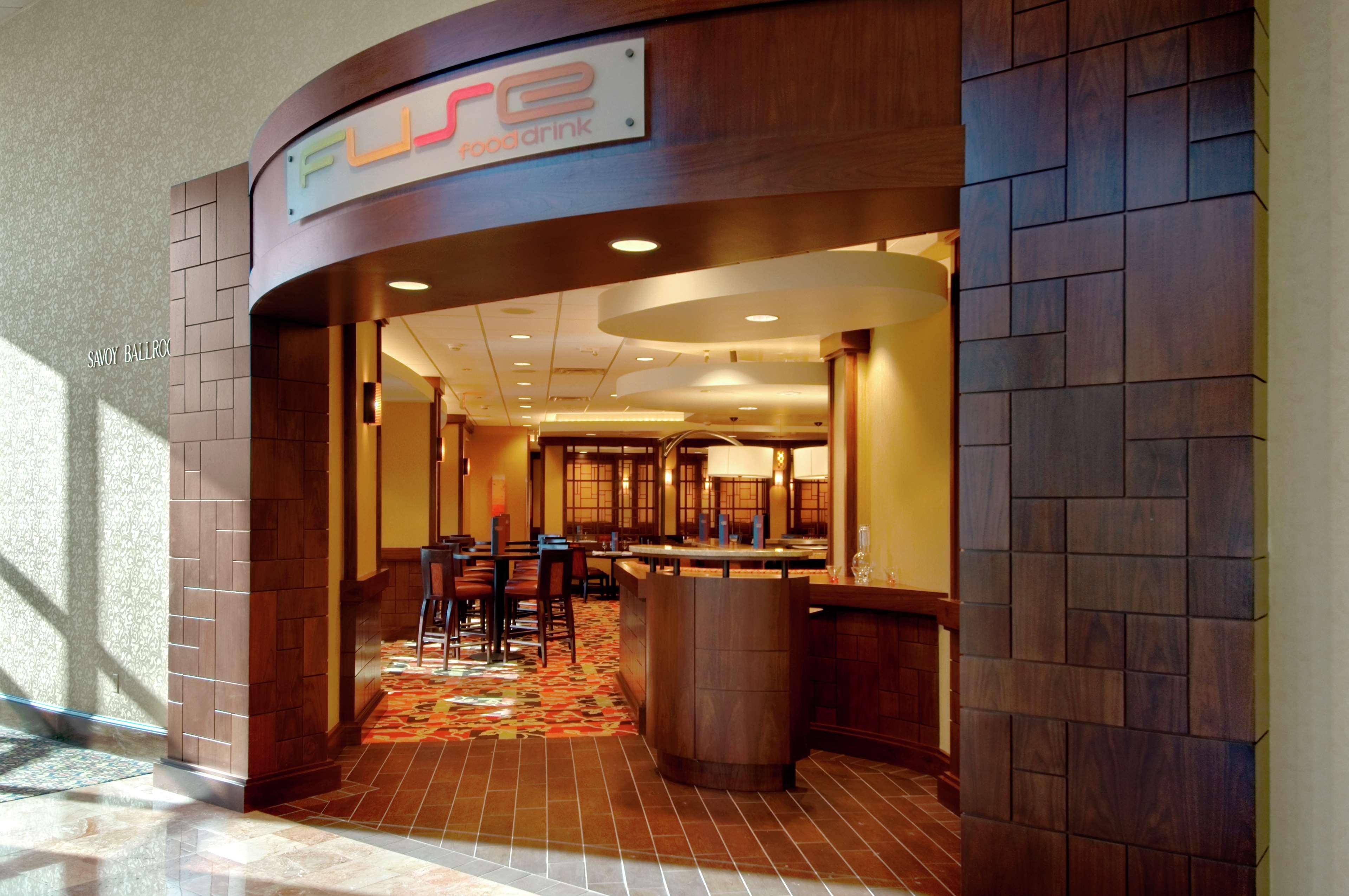 מלון מלוויל Hilton Long Island/Huntington מראה פנימי תמונה