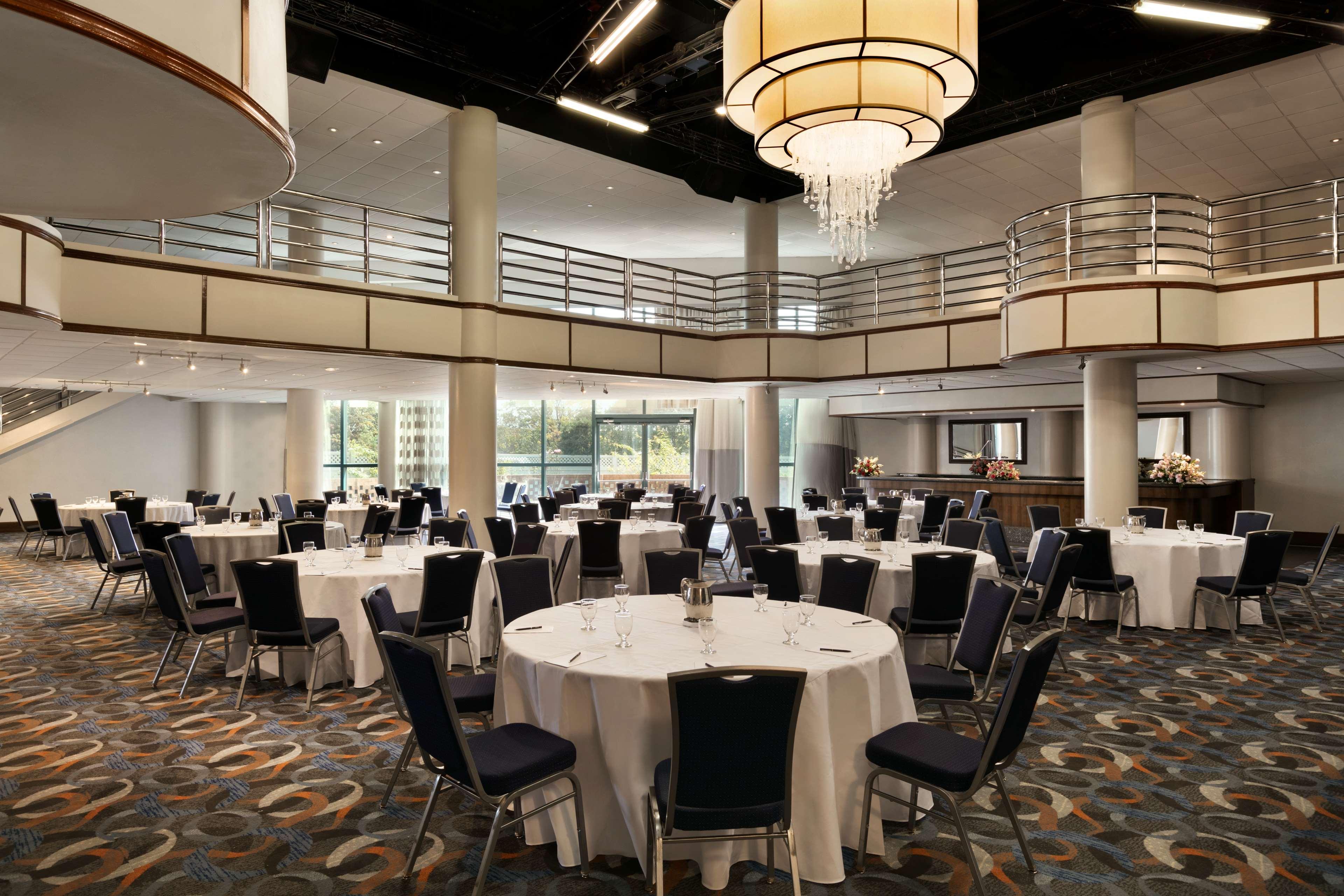 מלון מלוויל Hilton Long Island/Huntington מראה חיצוני תמונה